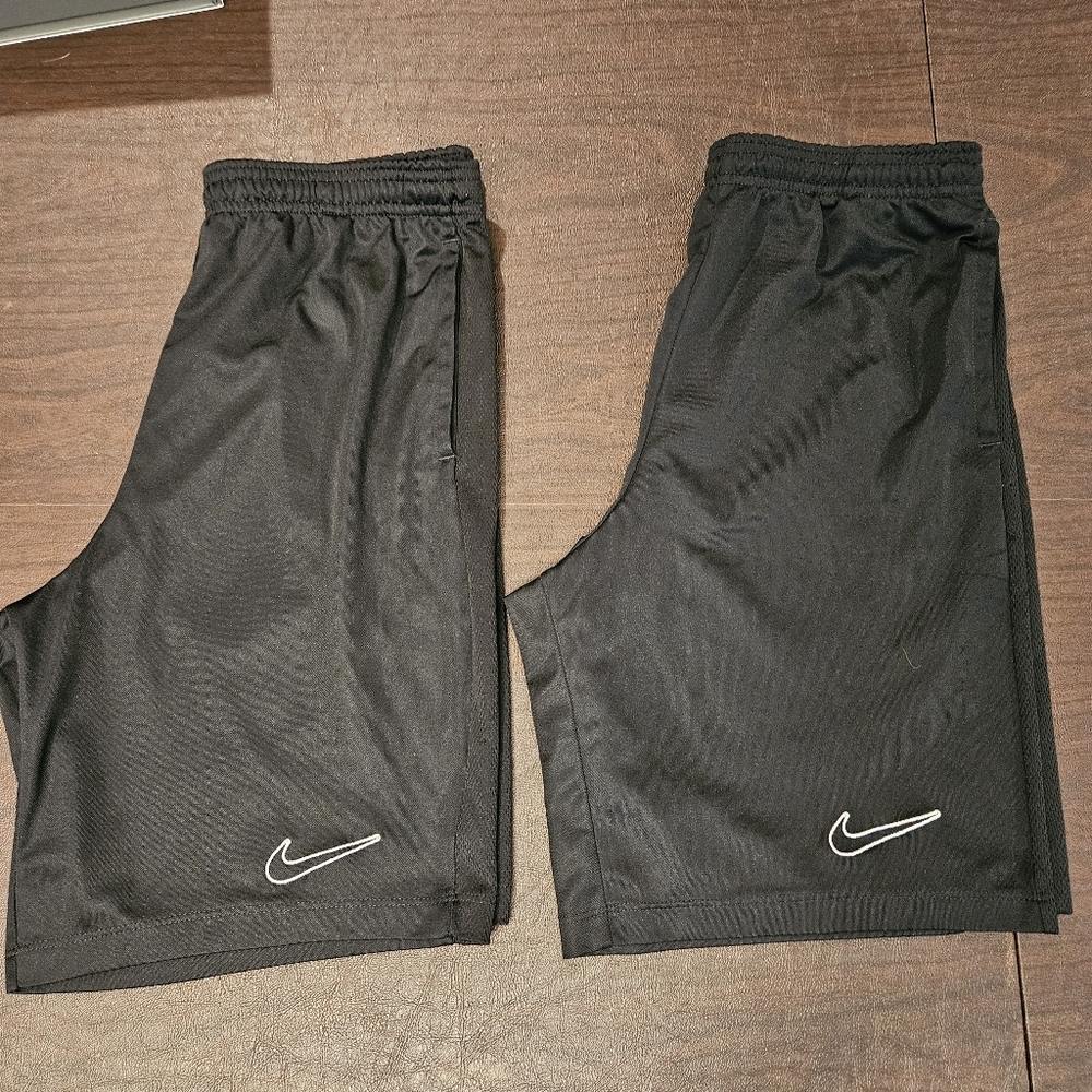 Nike Kids Black Athletic Shorts LOT OF 2 - Size Youth XL